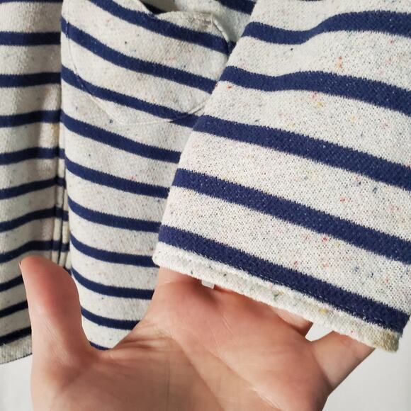 Lands' End | Zip Front Hooded Speckled Striped Cozy Swim Coverup w/ Heart Pocket - Picture 5 of 10